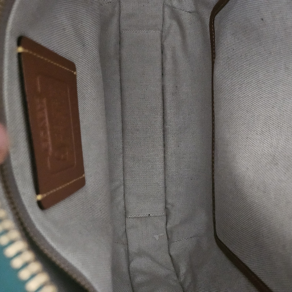 Coach Ergo 33 - Picture 6 of 7